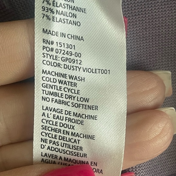 NWT - Good American Jeans Clean Seamless Leggings - Dusty Rose - Picture 4 of 5